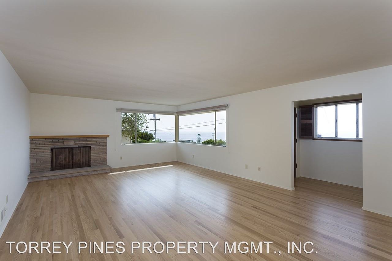 5913 La Jolla Corona Dr - Photo 3 of 10
