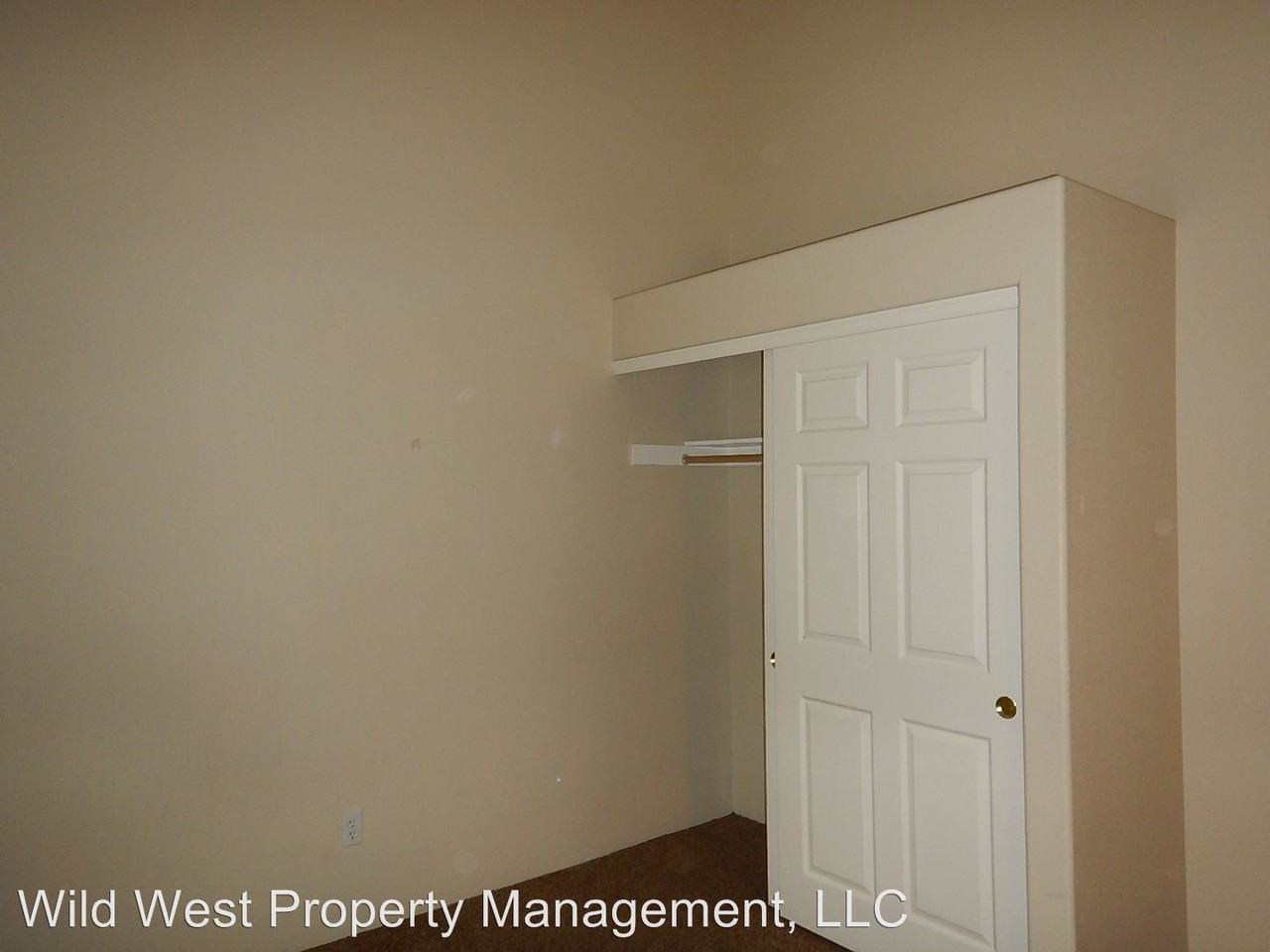 1507 NW Harwood Ave - Photo 3 of 5