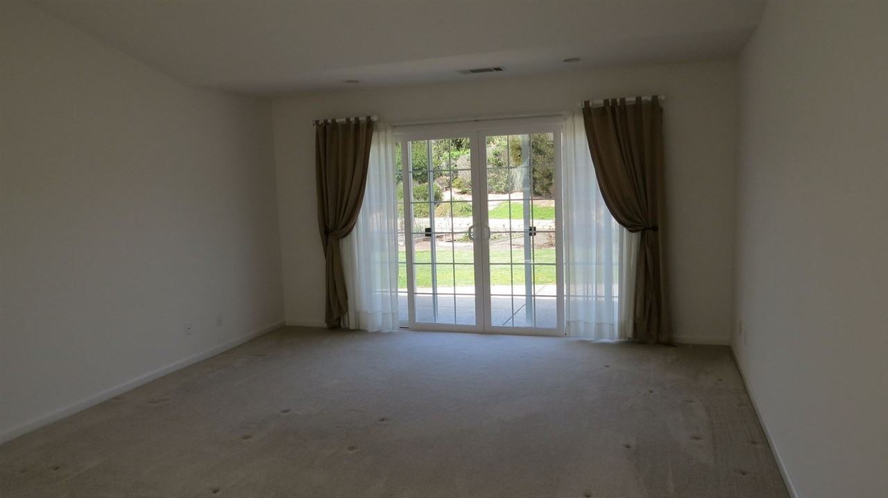 1170 Redberry Pl - Photo 3 of 18