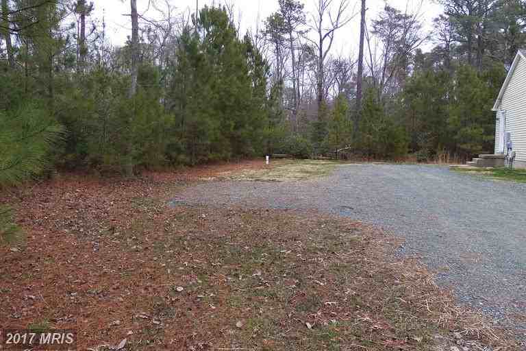 18510 Premier Lane - Photo 3 of 14