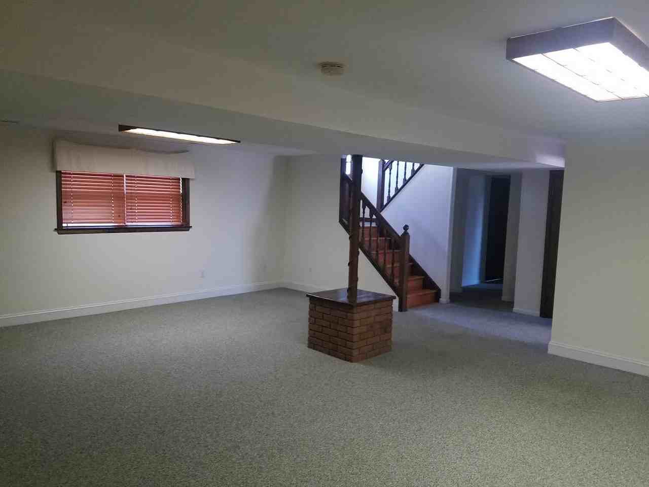 2704 Scarff Rd - Photo 2 of 10