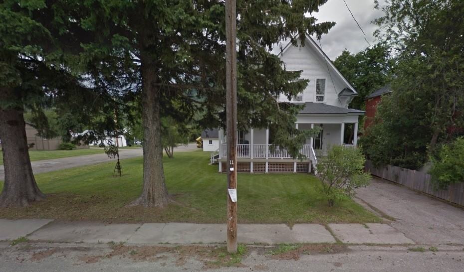 801 4 Ave - Photo 2 of 13