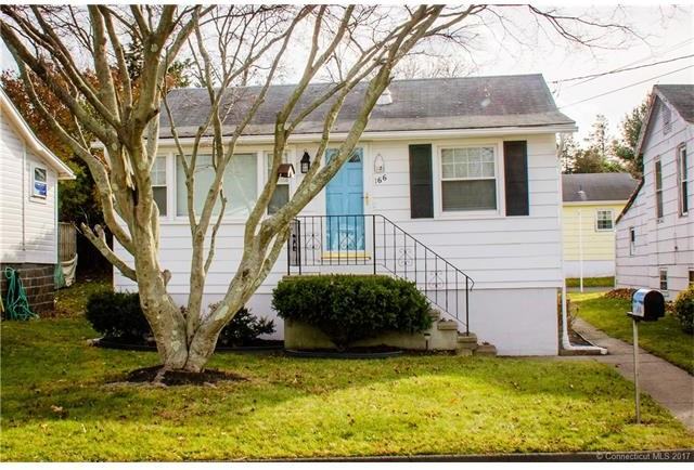 166 Cosey Beach Rd - Photo 2 of 17