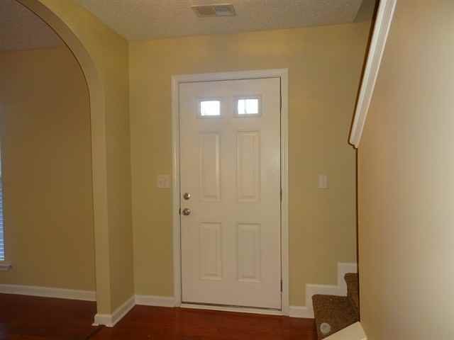 300 Whixley Ln - Photo 2 of 15