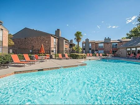 Belvedere at Westchase - Photo 2 of 14