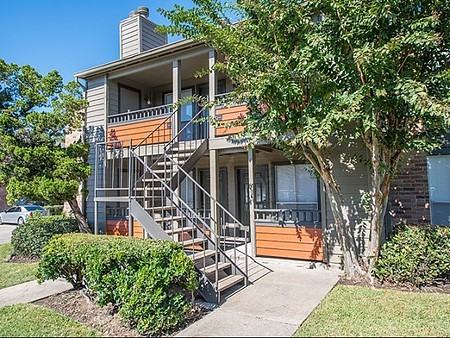 Belvedere at Westchase - Photo 3 of 14