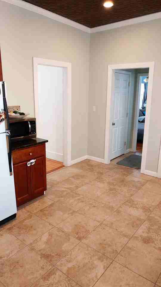 85 Vernon St - Photo 7 of 12