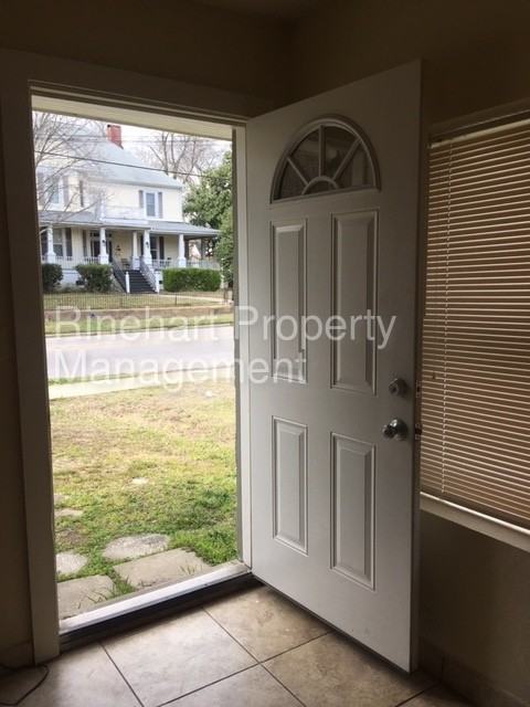 153 Saluda St - Photo 2 of 12