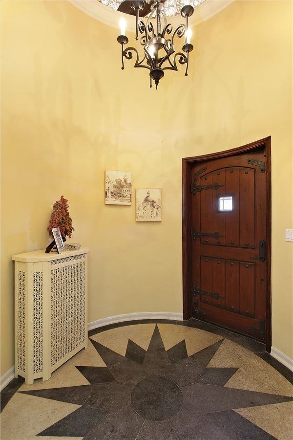 532 Earlston Rd - Photo 2 of 9