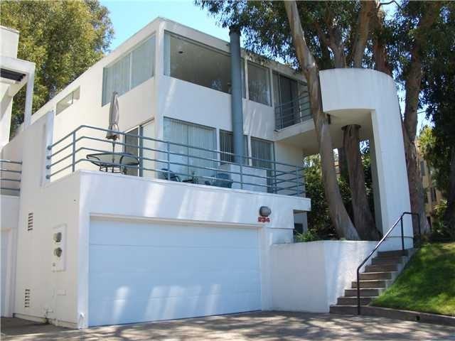 234 4th St - Photo 3 of 11