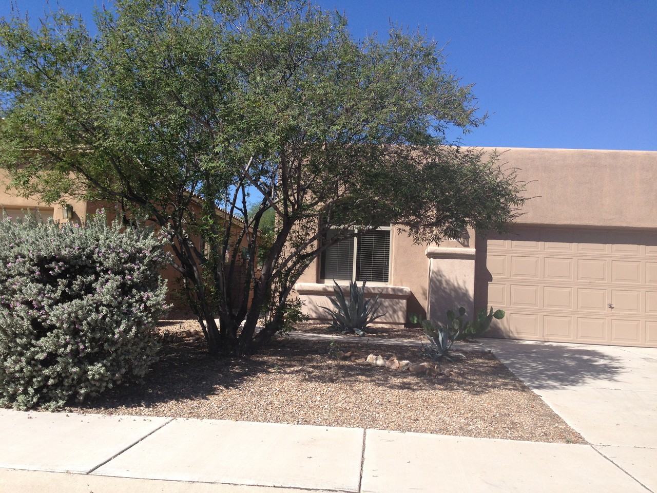 2479 N Avenida TABICA - Photo 2 of 20