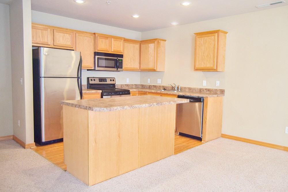 2866 West Hillshire Drive - Photo 3 of 12