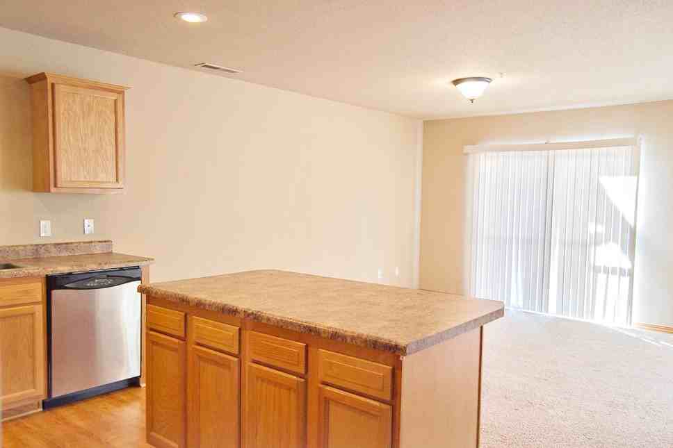 2866 West Hillshire Drive - Photo 2 of 12