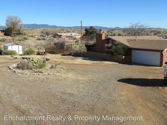 620 Spear Dr - Photo 3 of 20