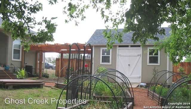 1036 Valley Oak Dr - Photo 3 of 6