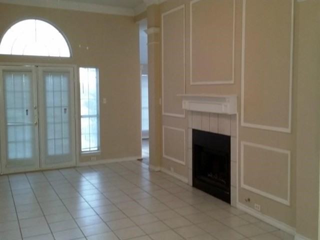 8339 High Brush Dr - Photo 3 of 13