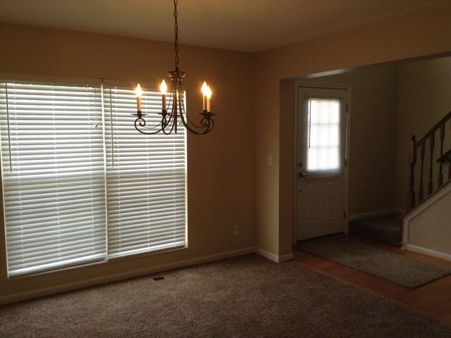 12212 Mashburn Dr - Photo 3 of 11