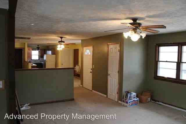 807 Pine St - Photo 2 of 34