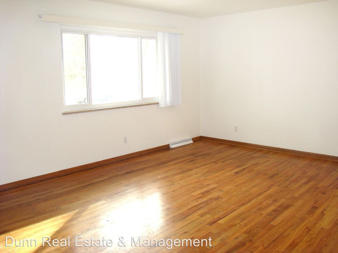 404 Duke Ln - Photo 3 of 24