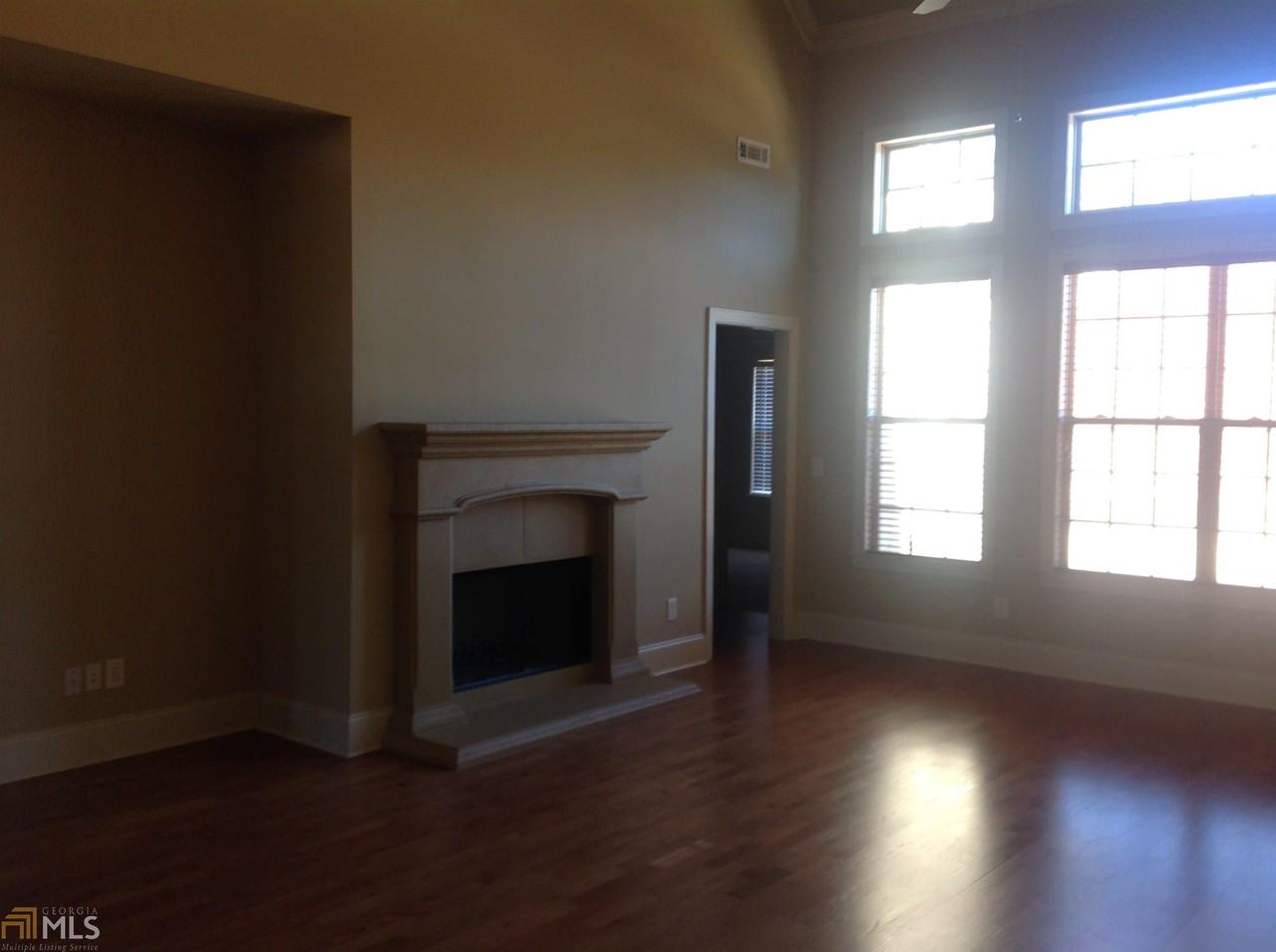 16 Water Oak Dr - Photo 3 of 6