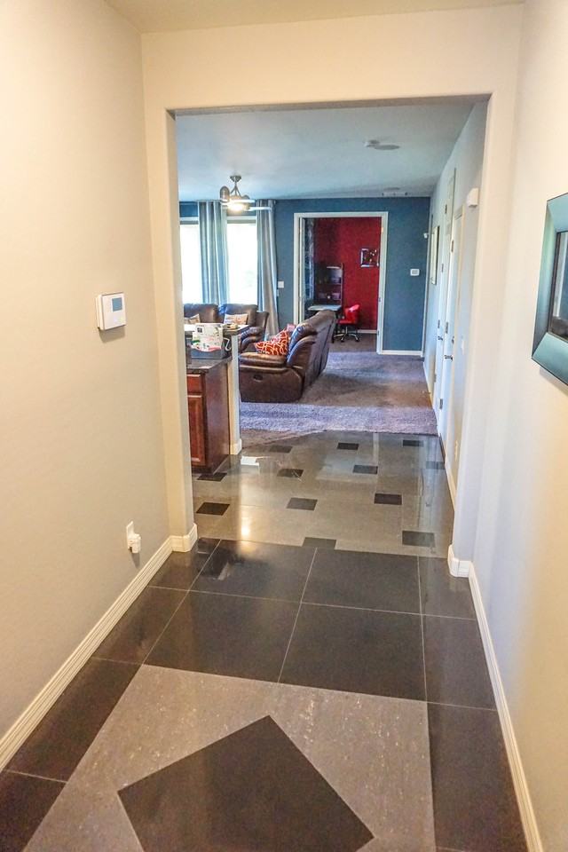 2315 W Branham Ln - Photo 2 of 19