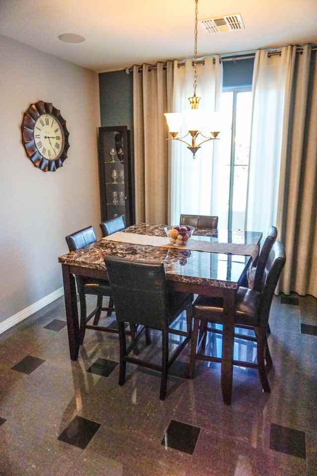 2315 W Branham Ln - Photo 3 of 19