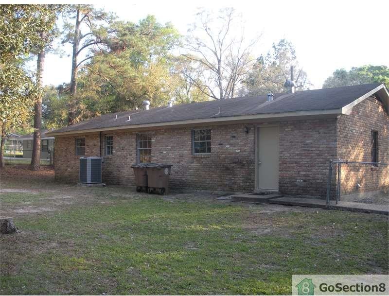 5058 Gloriadale Ct - Photo 2 of 10
