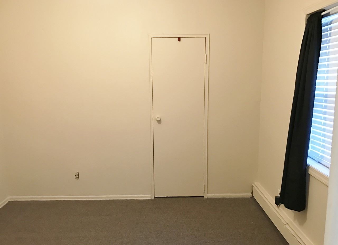 536 Milligan Ln - Photo 2 of 6