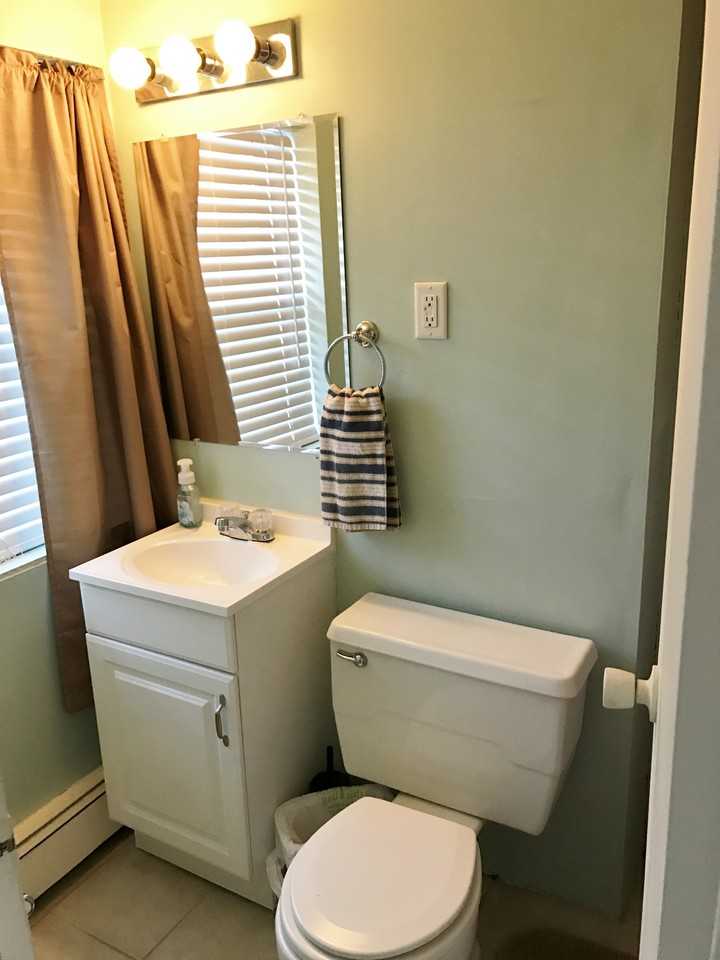 536 Milligan Ln - Photo 3 of 6