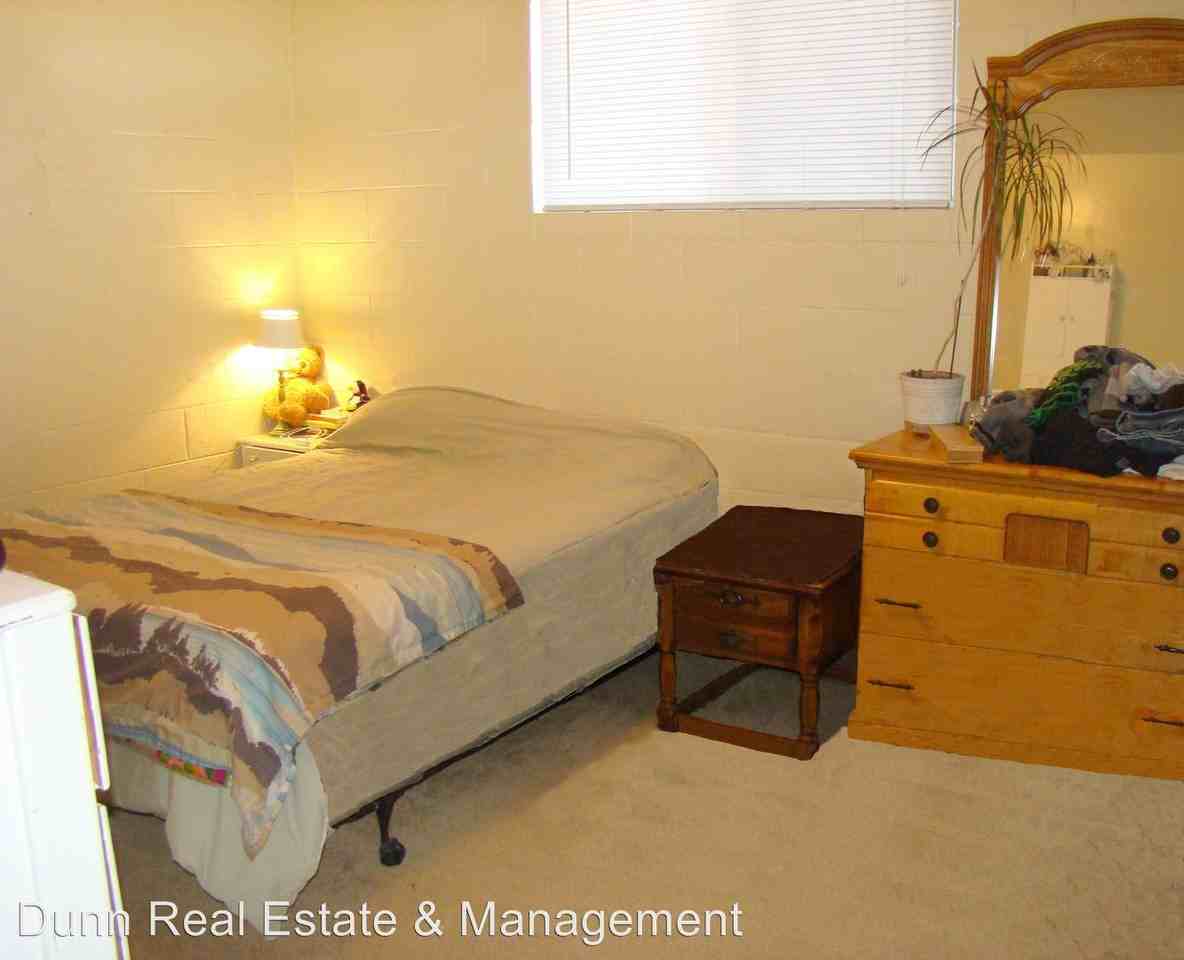 2829 Stanford Rd - Photo 3 of 6