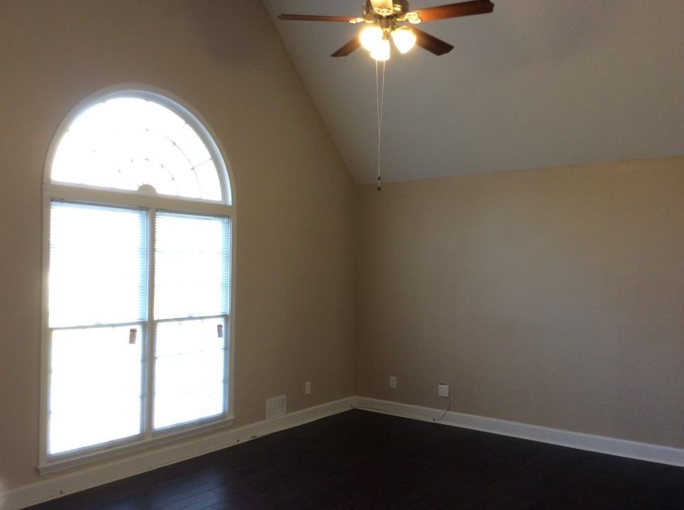 2310 Mills Wood Run - Photo 2 of 8