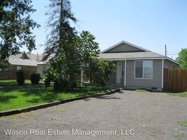 3608 S Tacoma St - Photo 2 of 6