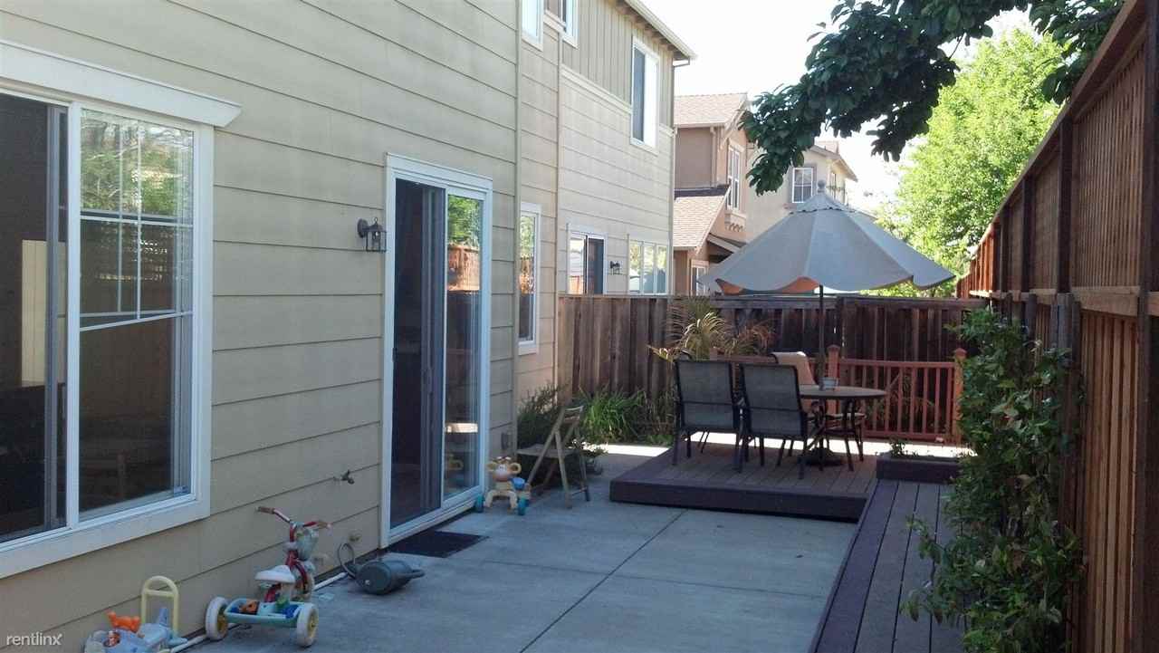 10924 Stonemason Ct - Photo 2 of 26