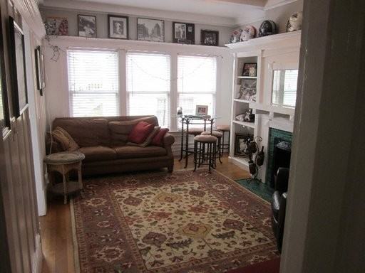 453 Spruce St - Photo 3 of 12