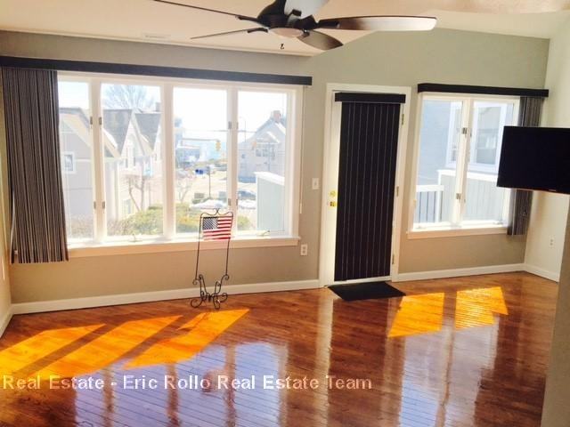 432 Humphrey St - Photo 3 of 22