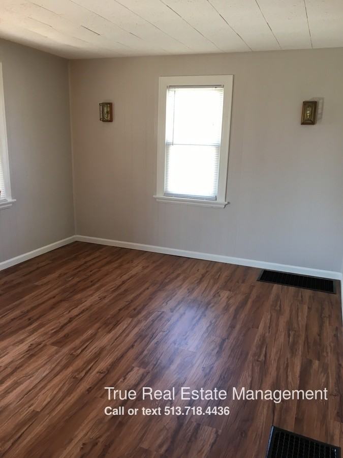 3225-3211 Dickinson Rd #COPY - Photo 3 of 14