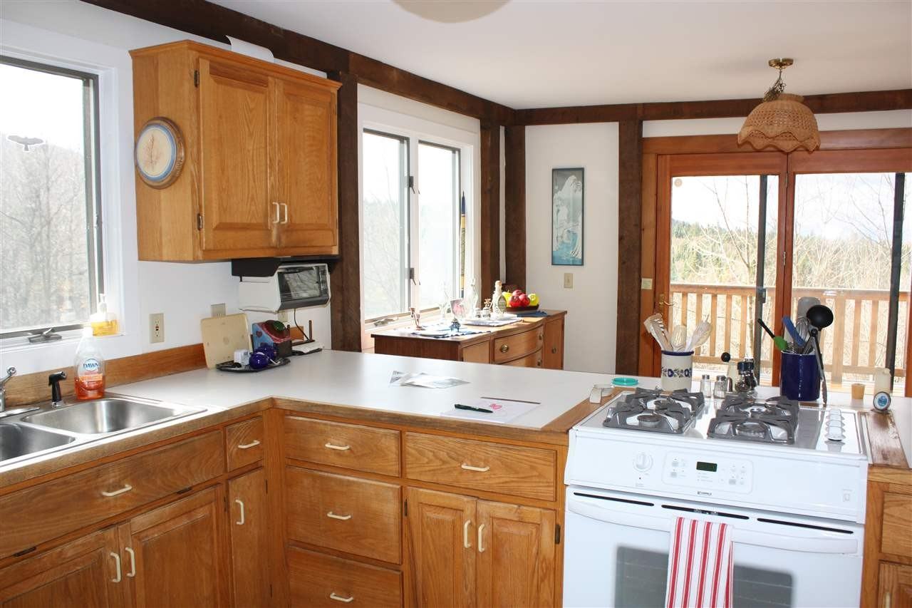 1041 White Rd - Photo 2 of 25