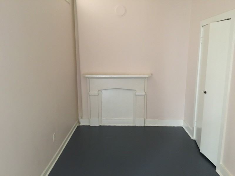 1071 Mary St - Photo 3 of 12