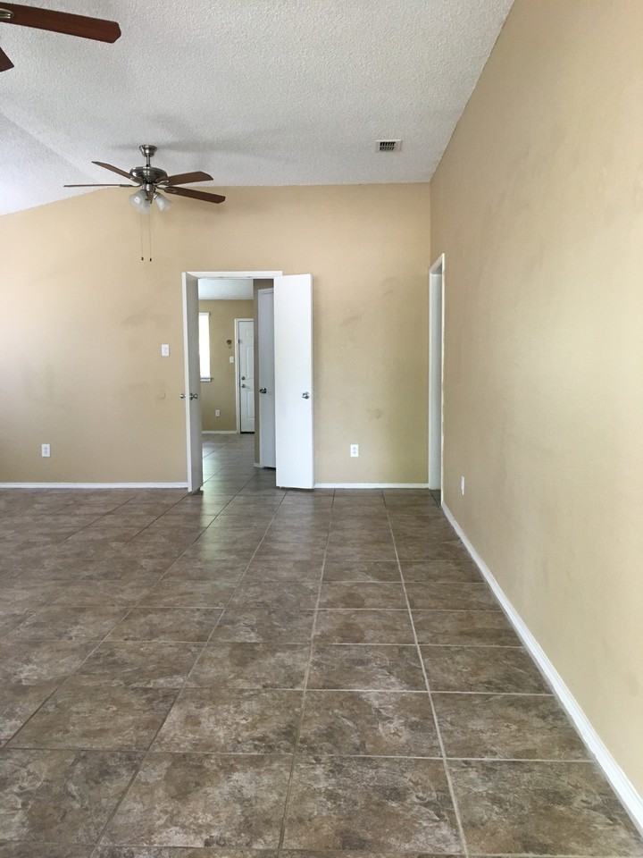 6810 Buenos Aires Dr - Photo 2 of 18