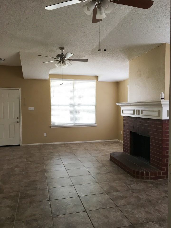 6810 Buenos Aires Dr - Photo 3 of 18