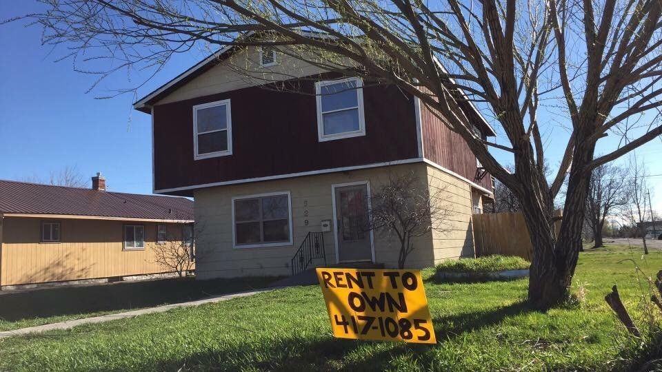 529 11th Ave N - Photo 2 of 4