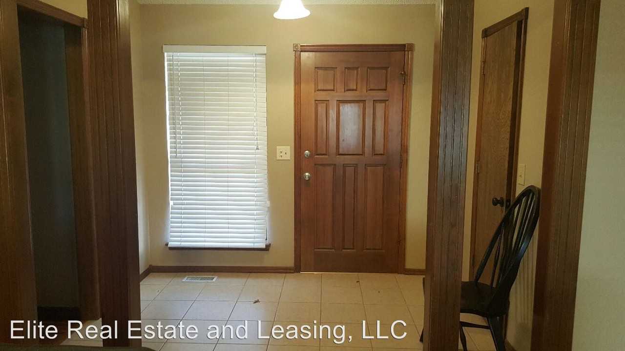 13104 Brooke Ave - Photo 3 of 24