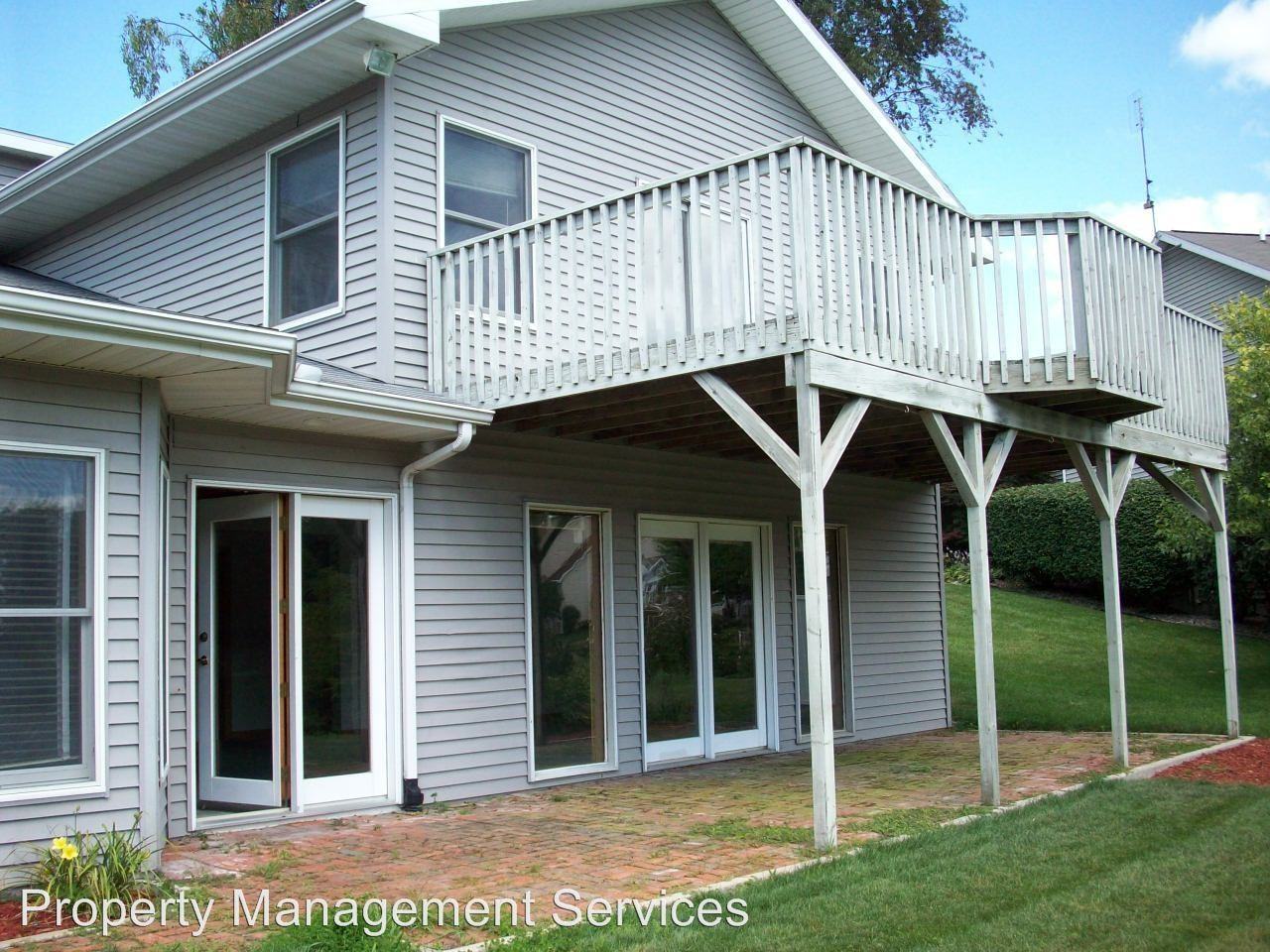 237 Deerwood Ct - Photo 2 of 10