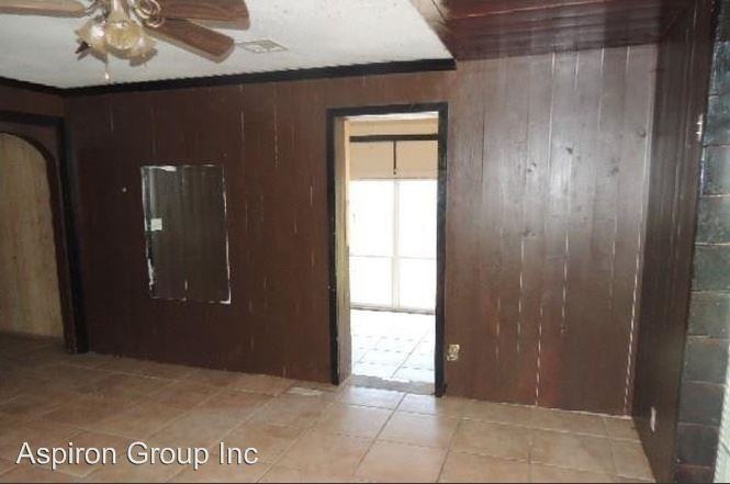 3305 S Meta Ave - Photo 3 of 14