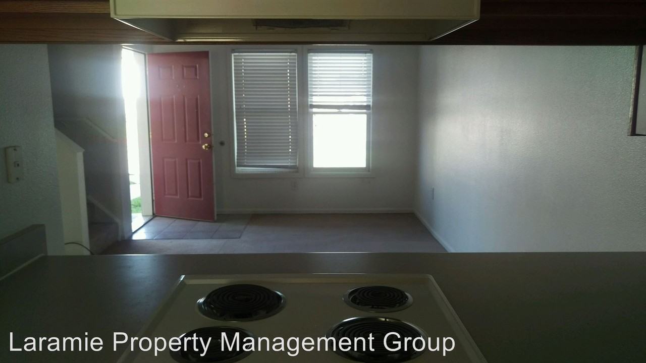 2762 Jackson St - Photo 3 of 17