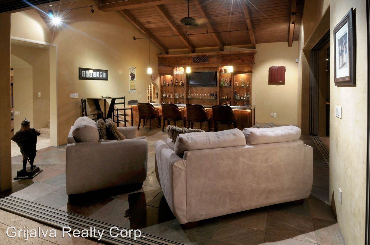 7155 N Mercer Spring Pl - Photo 2 of 17