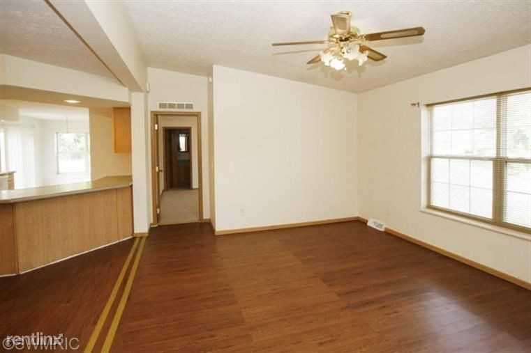 5694 Angelo Ave - Photo 3 of 23