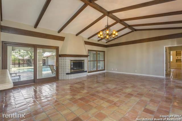 301 Wickford Way - Photo 2 of 25