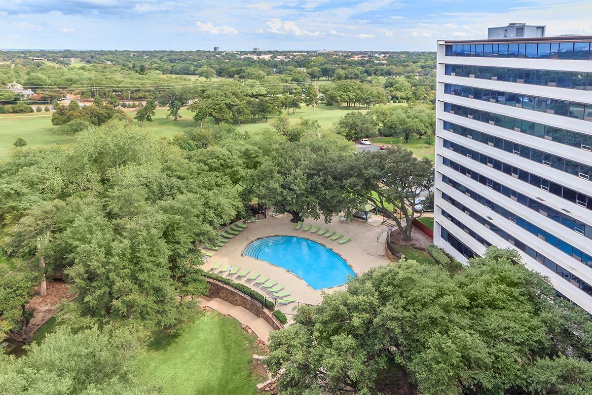 View at Kessler Park Apartments for Rent - 2511 Wedglea Dr, Dallas, TX