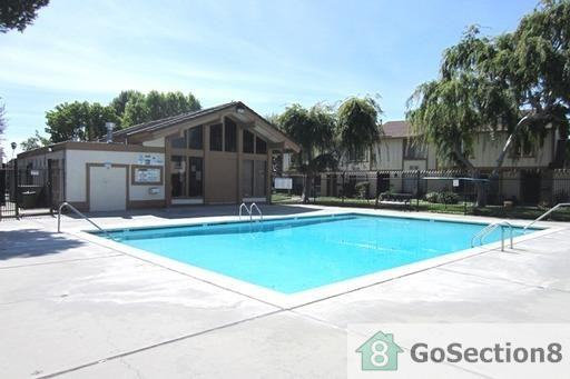 2296 Meadowgate Way - Photo 3 of 8